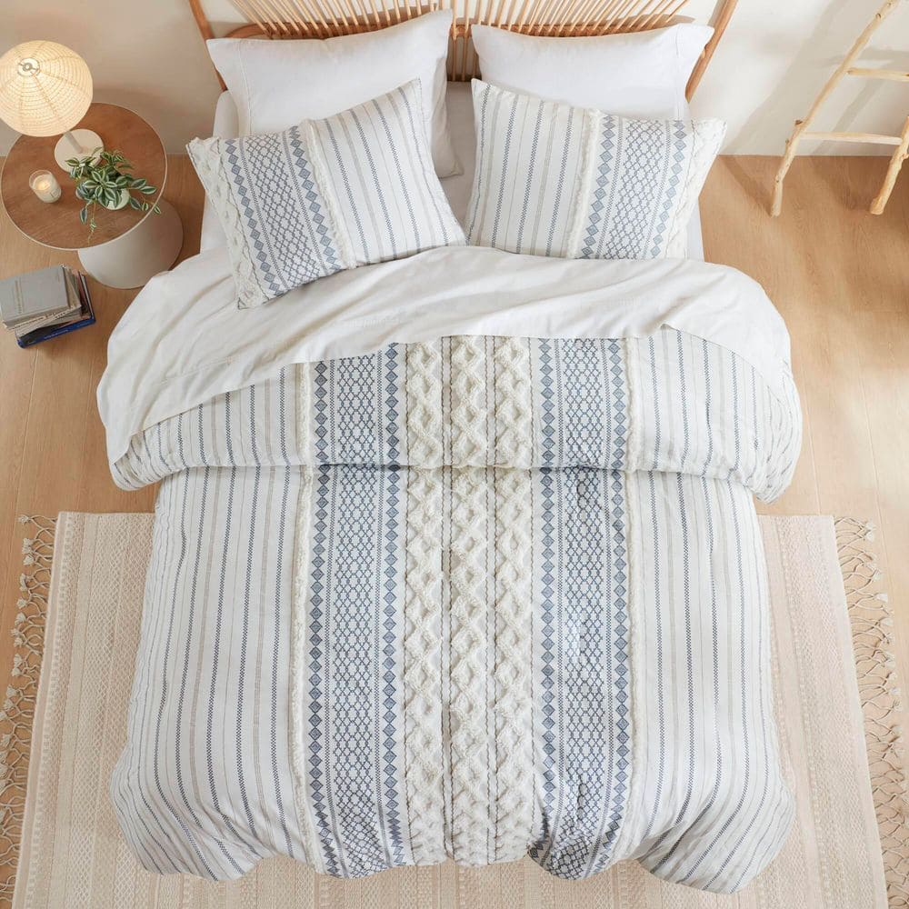 King Blue and White Cotton Comforter Set with Geometric Prints