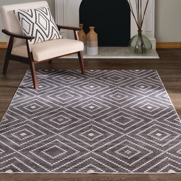 3 ft. x 4 ft. Onyx/Ivory Diamond Weave Washable Scatter