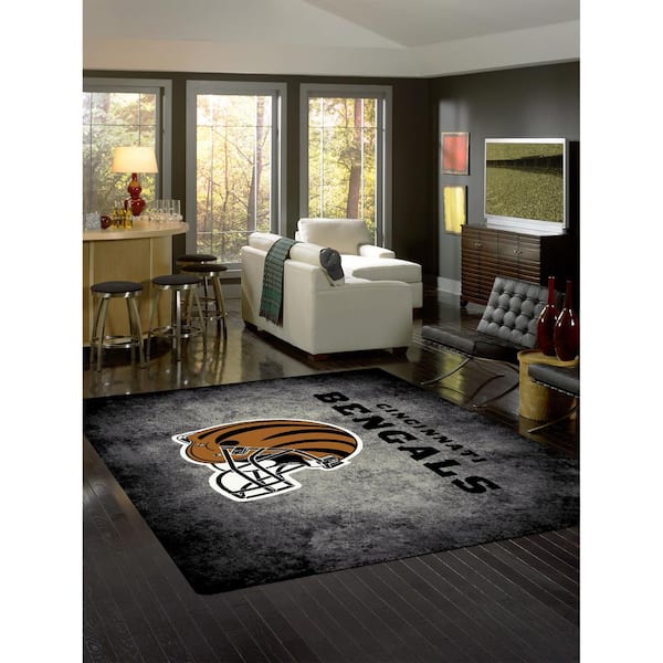 CINCINNATI BENGALS 6 ft. X 8 ft. DISTRESSED RUG