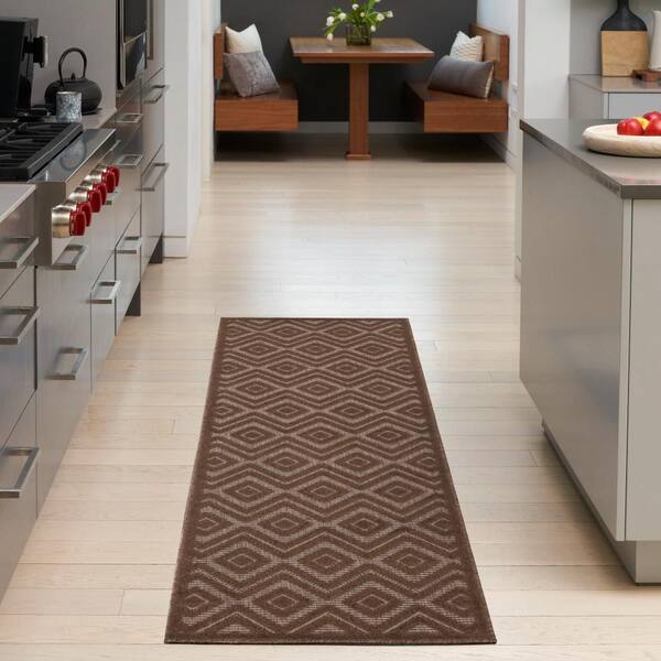 Versatile Brown 2 ft. x 6 ft. Diamond Contemporary Runner Indoor Area Rug