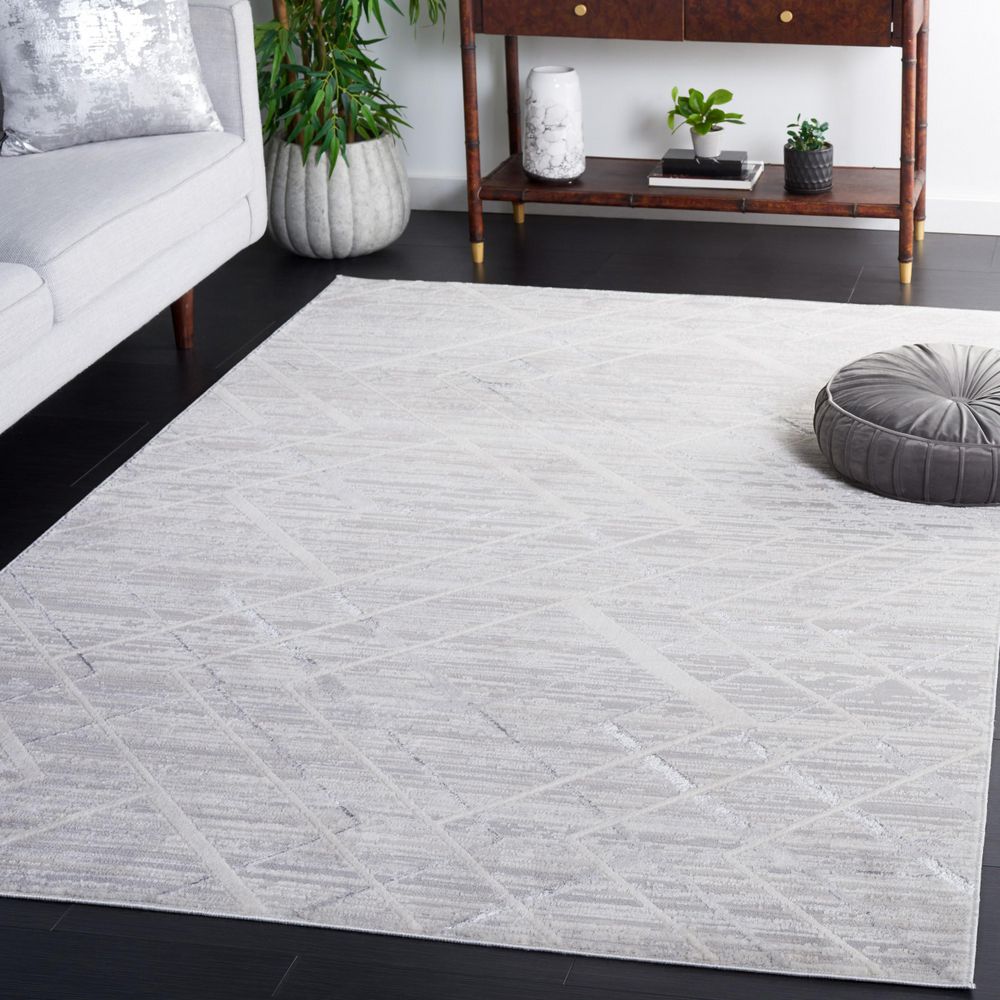 Hanna 9 ft. x 12 ft. Ivory/Light Gray Distressed Diamond Area Rug