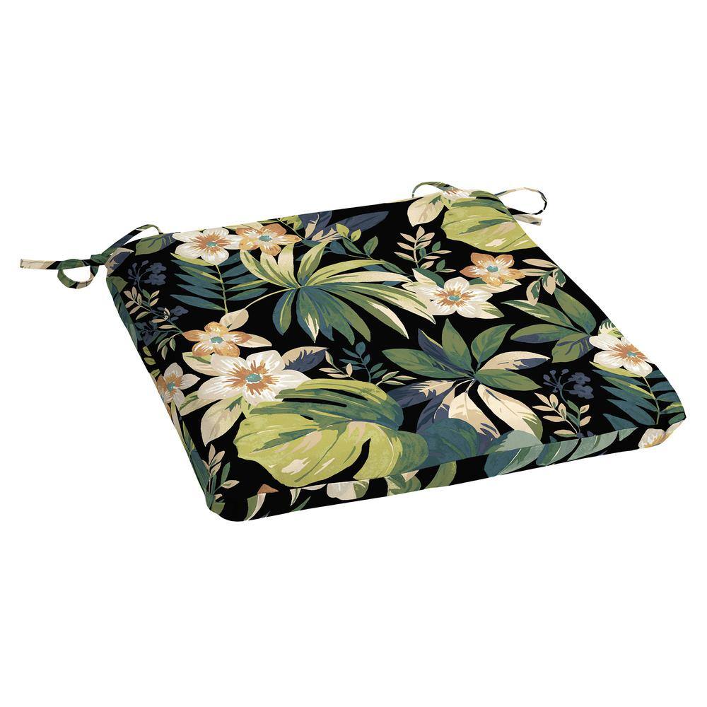 Hampton Bay Oak Cliff 20 x 19 Outdoor Chair Cushion