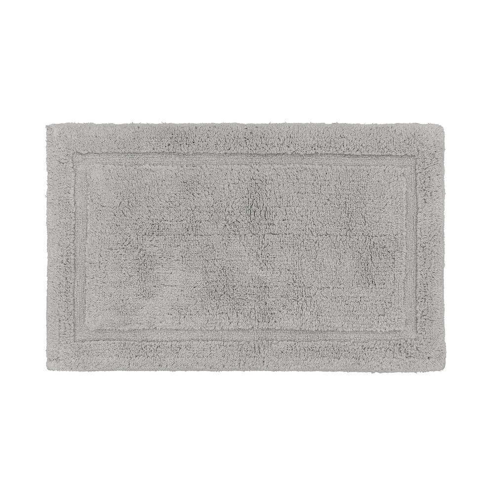 Soft Gray Cotton Plush Bath Mat with Border - 20" x 32"