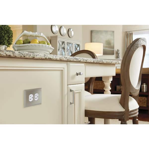 Mulholland 1-1/2 in. (38mm) Traditional Satin Nickel Bar Cabinet Knob