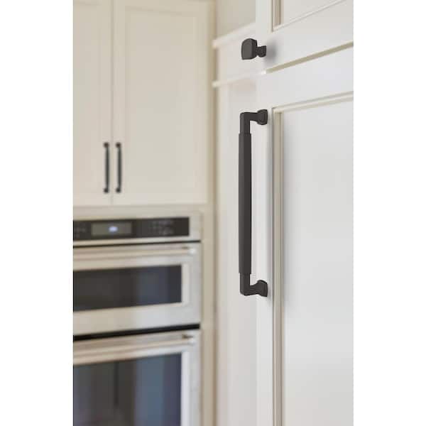 Stature 8-13/16 in. (224mm) Classic Matte Black Bar Cabinet Pull
