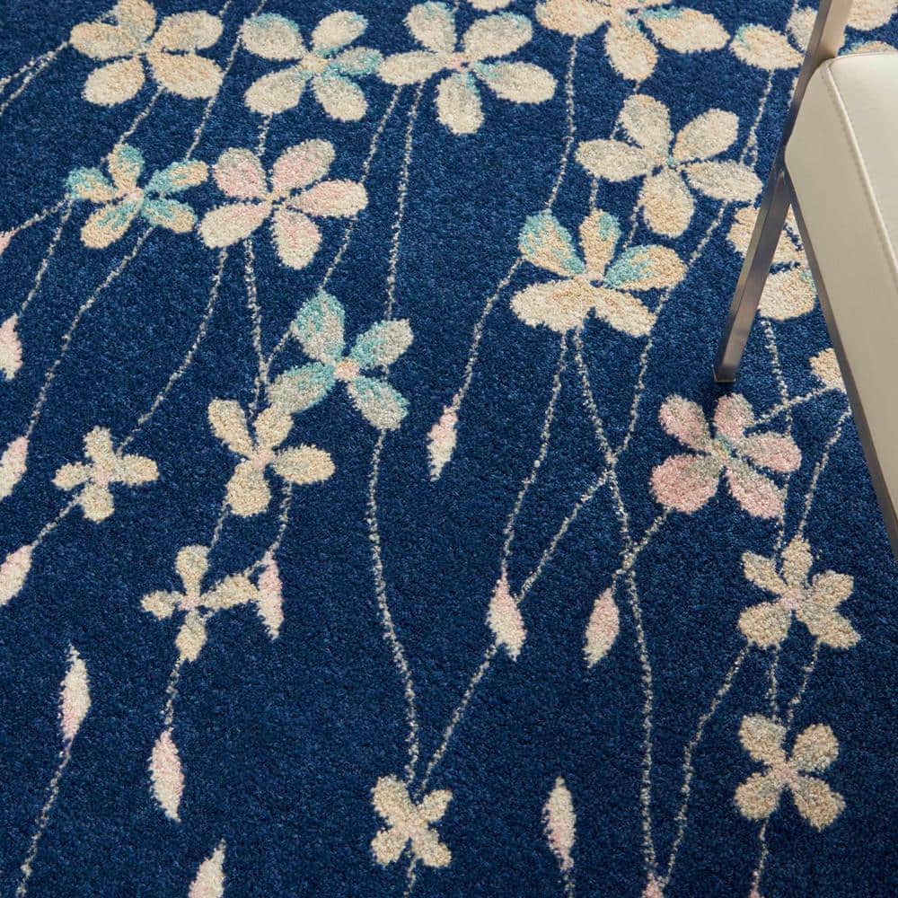 Elysian Navy Floral 5' x 7' Reversible Viscose Area Rug