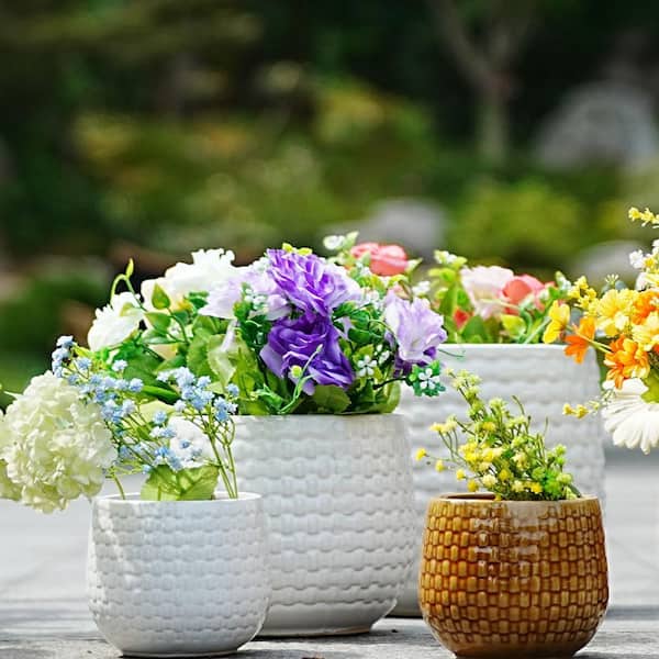 GOGEXX Set of 3 Handmade 4.49/6.3/8.07 in. H Matte White Textured Round Ceramic Planters, Breathable Flower Pot