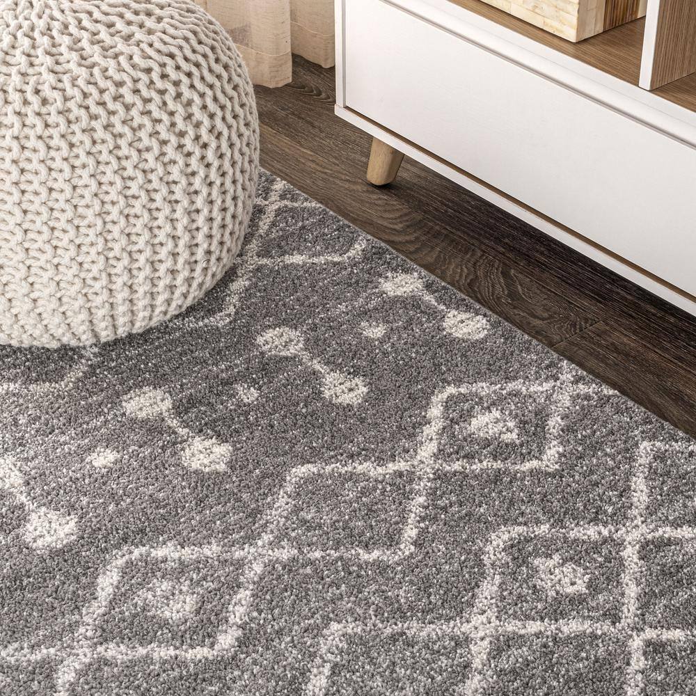 Modern Moroccan-Inspired Gray Synthetic Area Rug - Easy Care 3x5