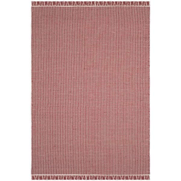 SAFAVIEH Montauk Ivory/Red 4 ft. x 6 ft. Solid Area Rug