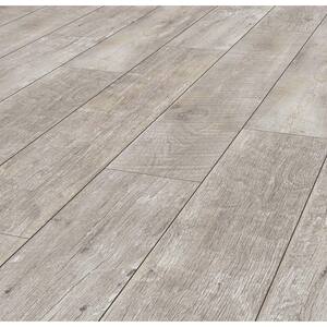 Innovations Maui Whitewashed Oak 8 Mm Thick X 11 1 2 In Wide 46 Length Click Lock Laminate Flooring 22 28 Sq Ft Case 898923 The Home Depot Innovations Maui Whitewashed Oak 8 Mm