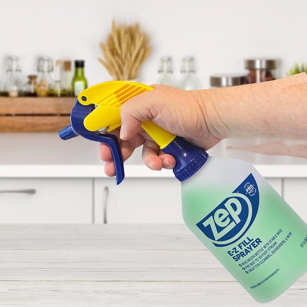 RW Clean 25 oz Blue Plastic Spray Bottle - Adjustable Nozzle - 1 count box
