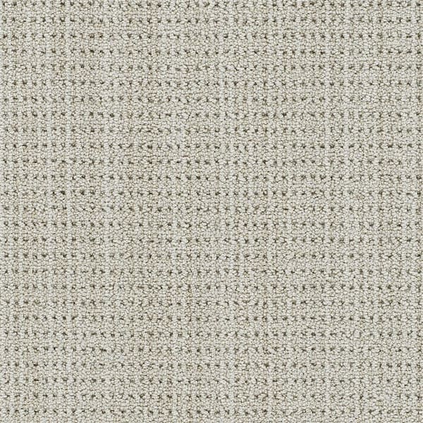Mirrorball - Revealing Beige - 40 Oz. SD Polyester Pattern Installed Carpet