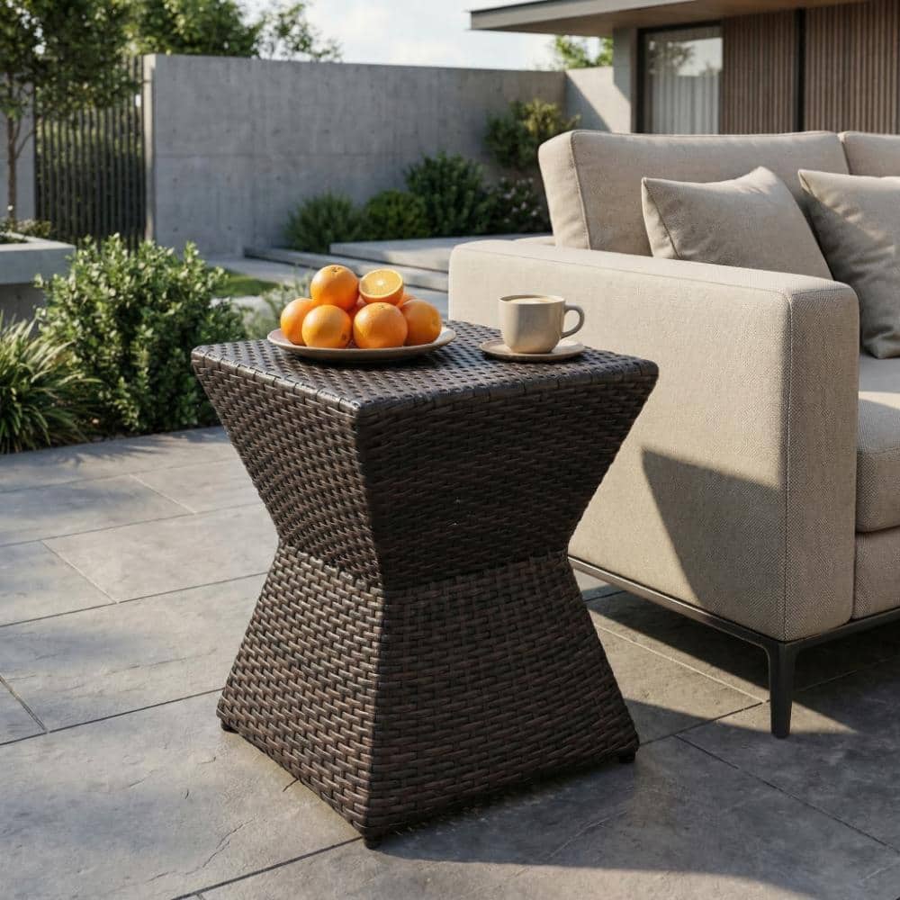 ToolCat 18 in. H Brown Multi Geometric Square Hourglass Wicker