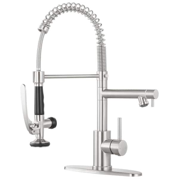 Single Handle Pull Down Sprayer Kitchen Faucet with Advanced Spray, Pull Out Spray Wand in Brushed Nickel