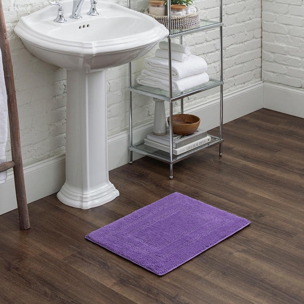 Fiesta Grape Cotton Reversible 24" x 17" Bath Mat