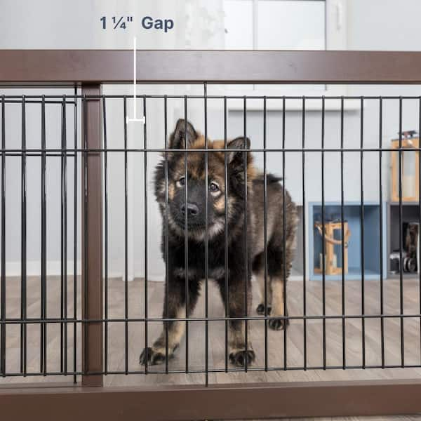 Adjustable fashion freestanding pet gate