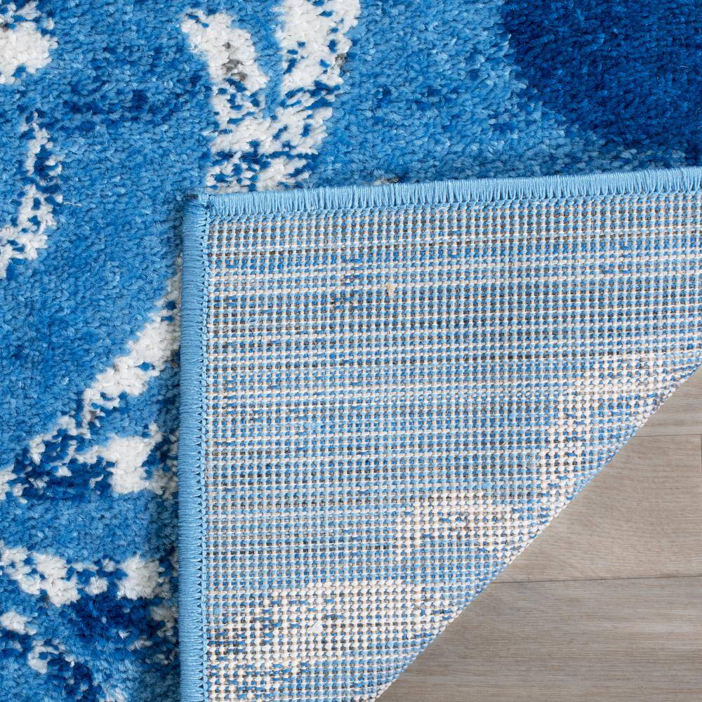 Adirondack Light Blue and Dark Blue Floral Area Rug, 6' x 9'