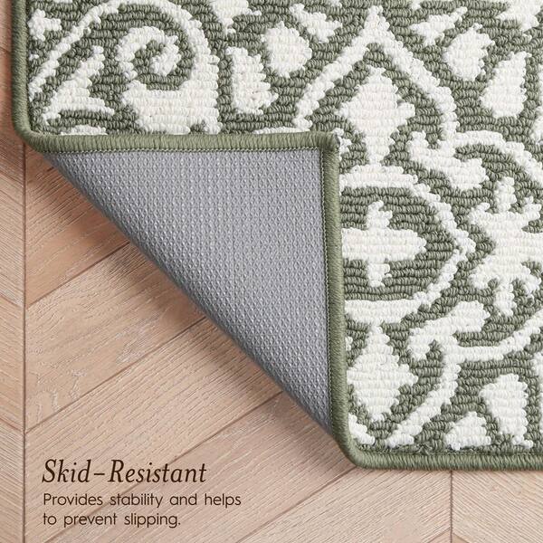 Laura Ashley Washable Skid-Resistant Ivory/Sage 2 ft. x 4 ft