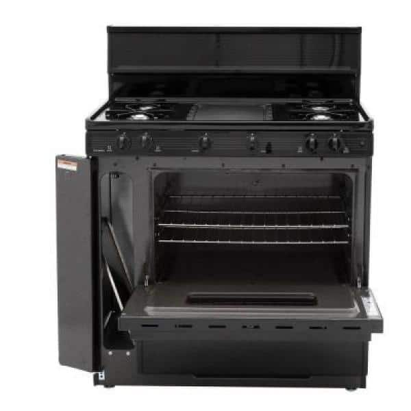 https://images.thdstatic.com/productImages/841bd54a-664a-4233-9e0d-ec23060a6c30/svn/black-premier-single-oven-gas-ranges-blk5s9bp-77_600.jpg