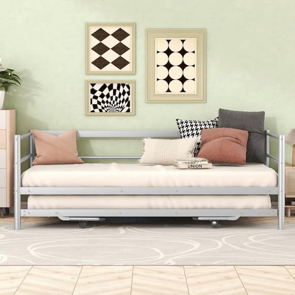 Ione daybed outlet