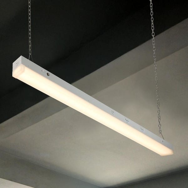 Maxxima 4 ft. 40-Watt LED Linear Strip Shop Light, White