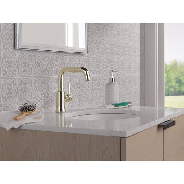 Delta Trinsic Single Handle Single Hole Bathroom Faucet with Drain