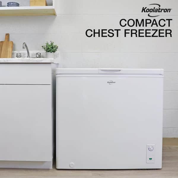 Koolatron 7-cu ft Upright Freezer (White) in the Upright Freezers