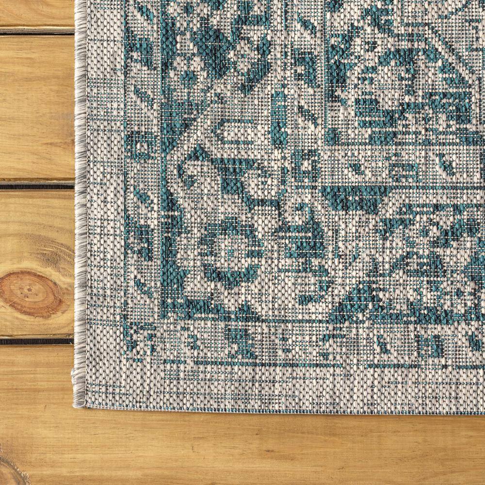 Rozetta Boho Medallion Gray/Teal 2' x 8' Synthetic Runner Rug