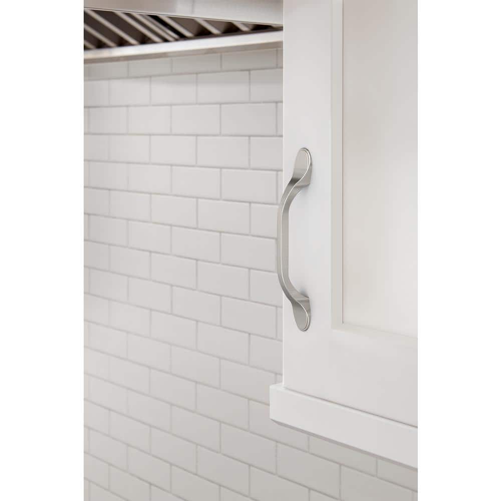 Ravino Satin Nickel 5.75-Inch Arch Cabinet Pull