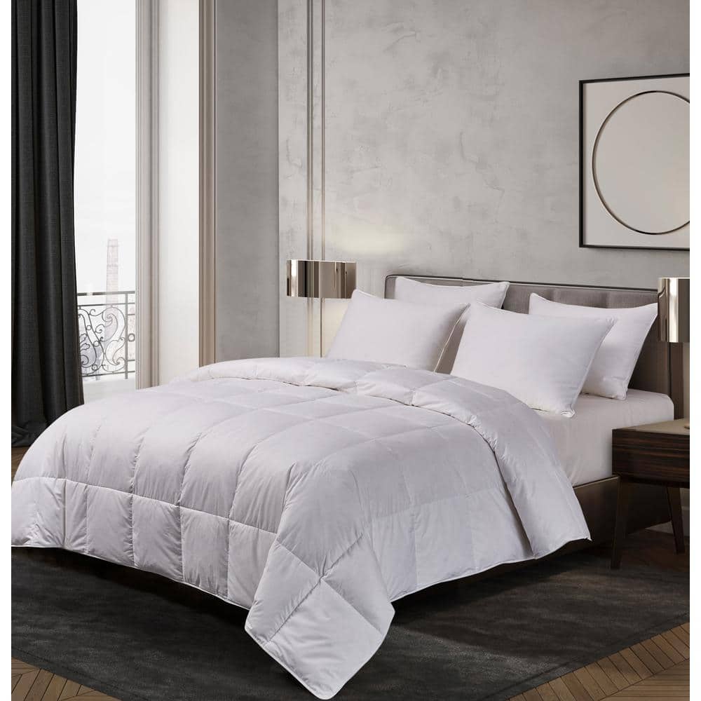 Hungarian White Goose Down Queen Comforter with Cotton Cover