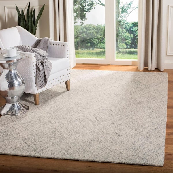 Abstract Silver 5 ft. x 8 ft. Geometric Area Rug