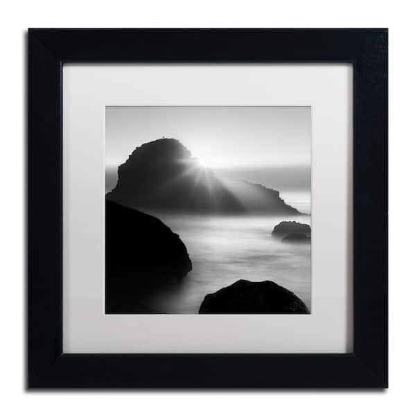 Trademark Fine Art 18 in. x 18 in. Long Sunset at Indian Beach by Moises Levy