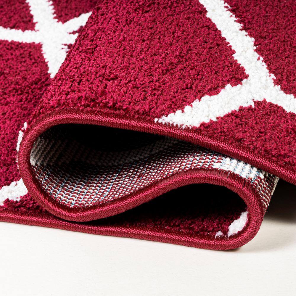 Jonathan Y Red and White Geometric Flat Woven Area Rug