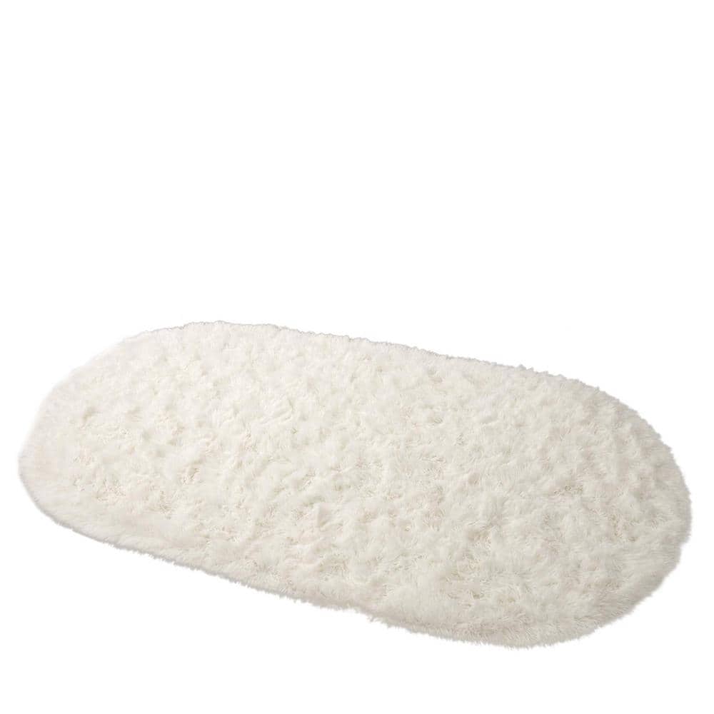 Creamy 2.6 ft. x 5.3 ft. Oval Fluffy Ultra Soft Carpet Area Rug