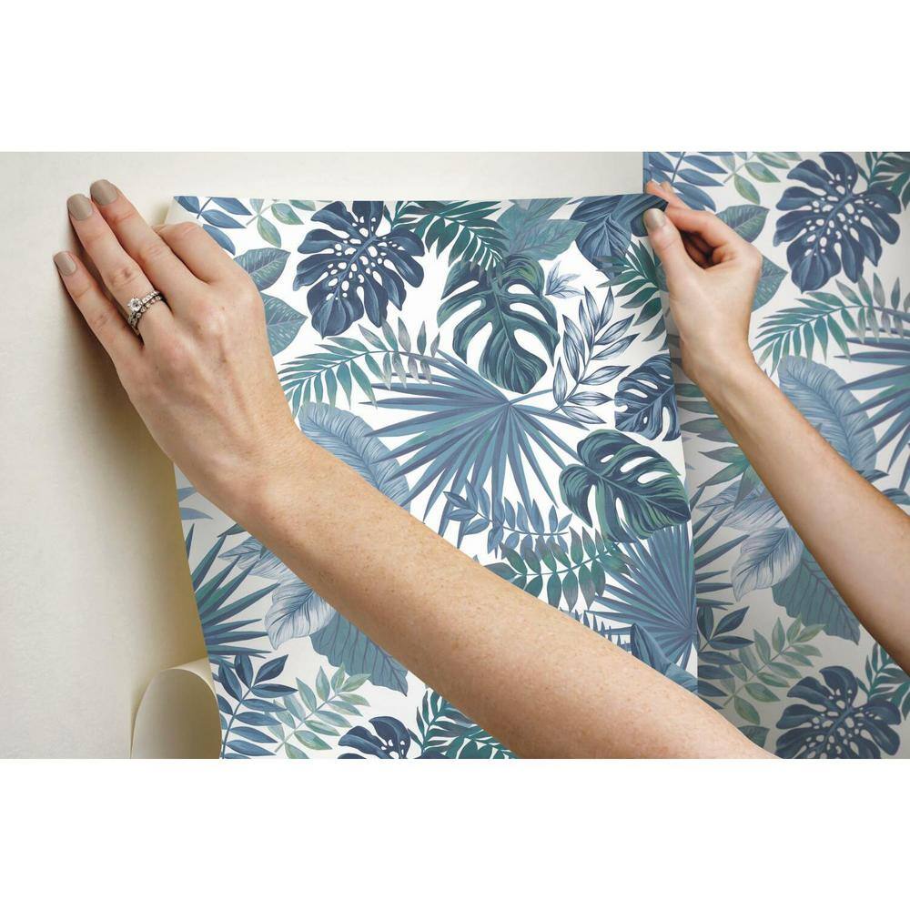 Blue and White Vinyl Palm Leaf Peel and Stick Wallpaper Roll