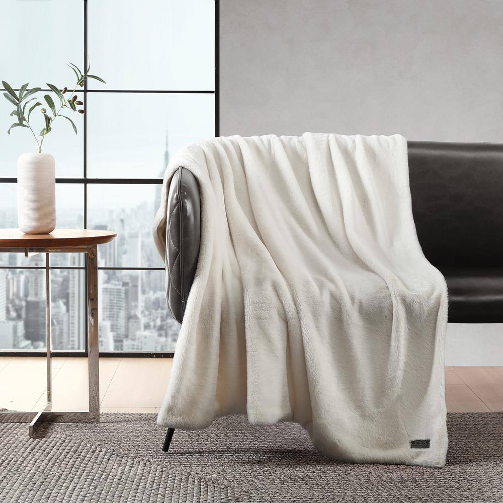 White Faux Fur and Micromink Reversible Throw Blanket 50" x 60"