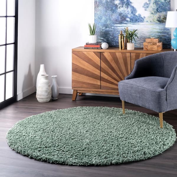 Kara Solid Shag Green 6 ft. x 6 ft. Indoor Round Area Rug