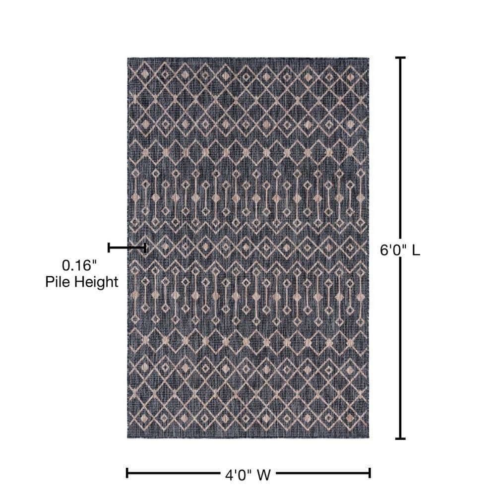 Charcoal Gray Trellis Rectangular 4' x 6' Washable Outdoor Rug