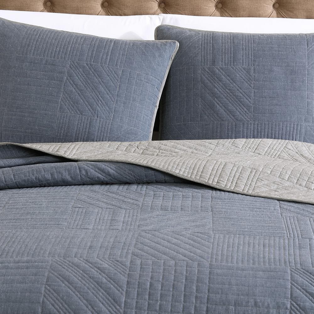 Casual Comfort Denim Blue & Chrome Gray Full Cotton Quilt Set