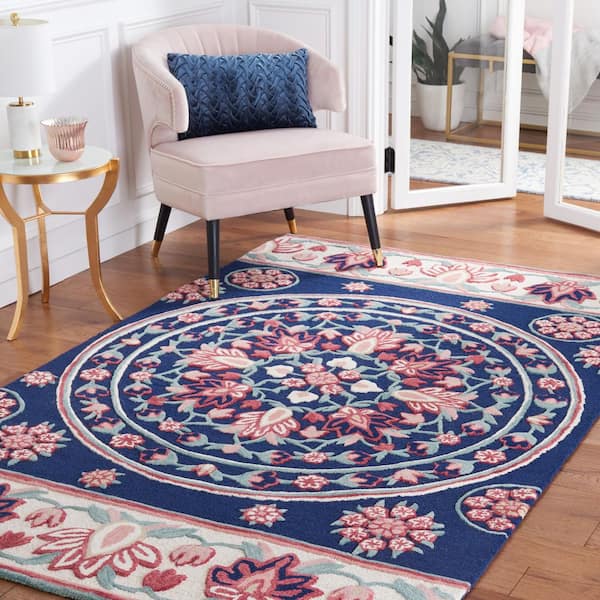 Bellagio 5 ft. x 8 ft. Navy/Ivory Border Medallion Area Rug