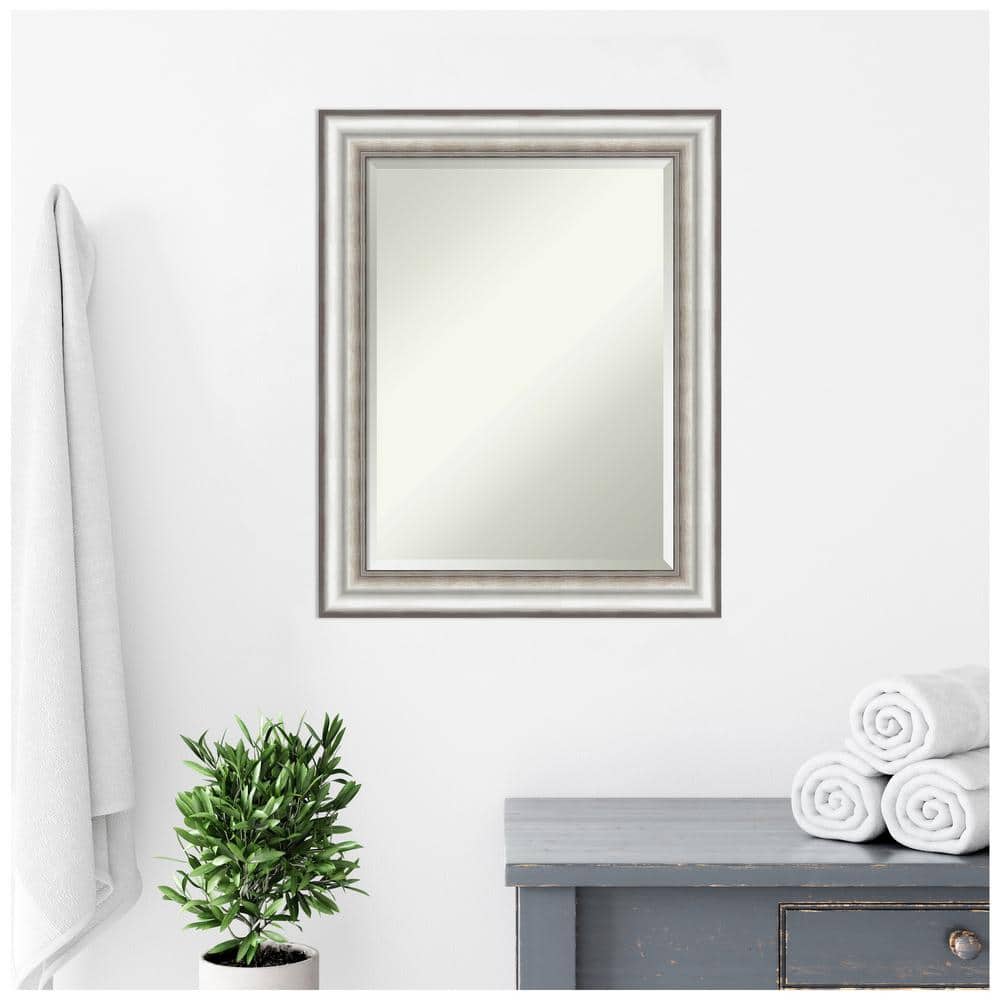 Elegant Rectangular Wall Mirror with Silver Embossed Frame