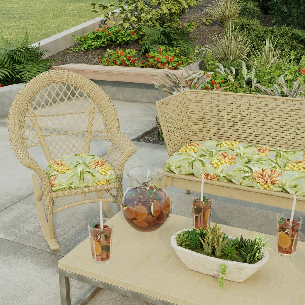 Luau Breeze Green Tropical Tufted Outdoor Wicker Seat Cushions, 18" x 18" (2 Pack)