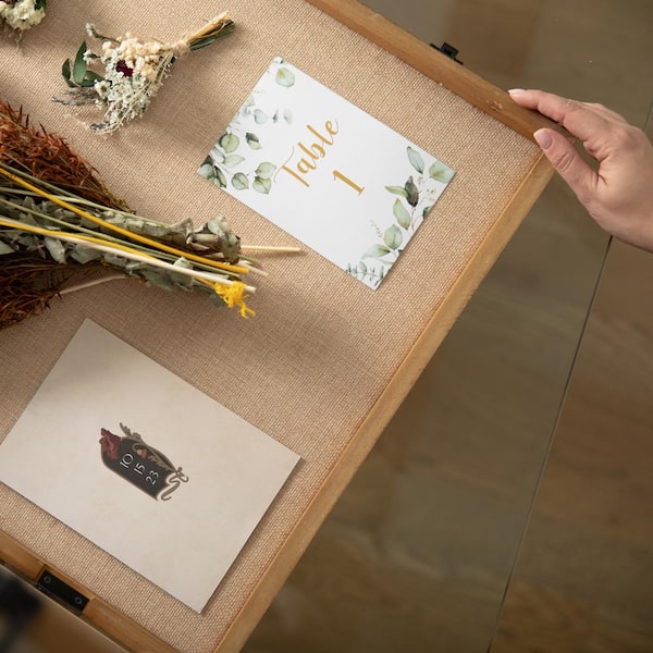 Carnegy Avenue Peyton 18x24 Shadow Box Display Case with