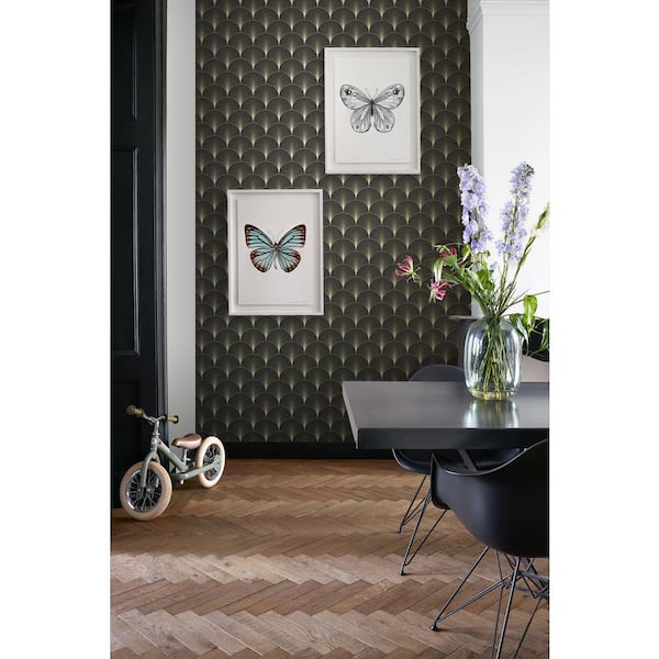 Lempicka Black Art Deco Motif Paper Non-Pasted Non-Woven Metallic Wallpaper