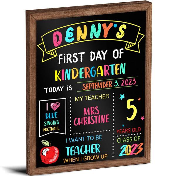AAROENLYS Last Day Of School Chalkboard Sign - 10x15 Inch Wood Board Photo Prop For Kids