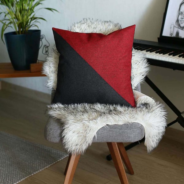 MIKE & Co. NEW YORK Boho-Chic Handcrafted Jacquard Black and Red 18 in. x 18 in. Square Solid Throw Pillow Cover