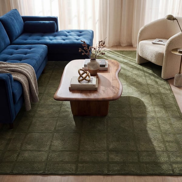 Quinn Green Washable 8 ft. x 10 ft. Indoor Area Rug