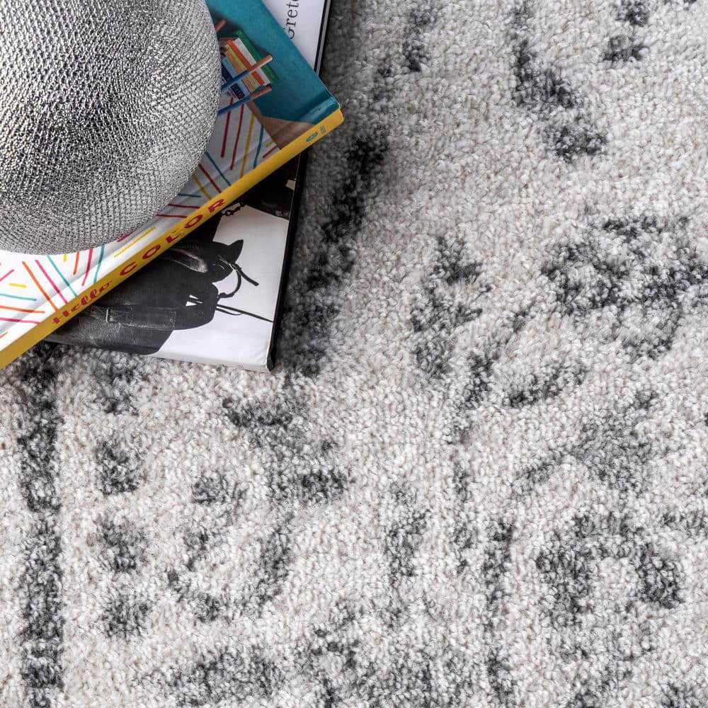 Arlena Gray Synthetic Vintage Distressed Area Rug
