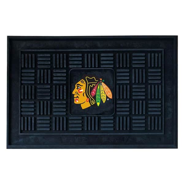 FANMATS NHL Chicago Blackhawks Black 1 ft. 7 in. x 2 ft. 6 in. Indoor/Outdoor Vinyl Door Mat