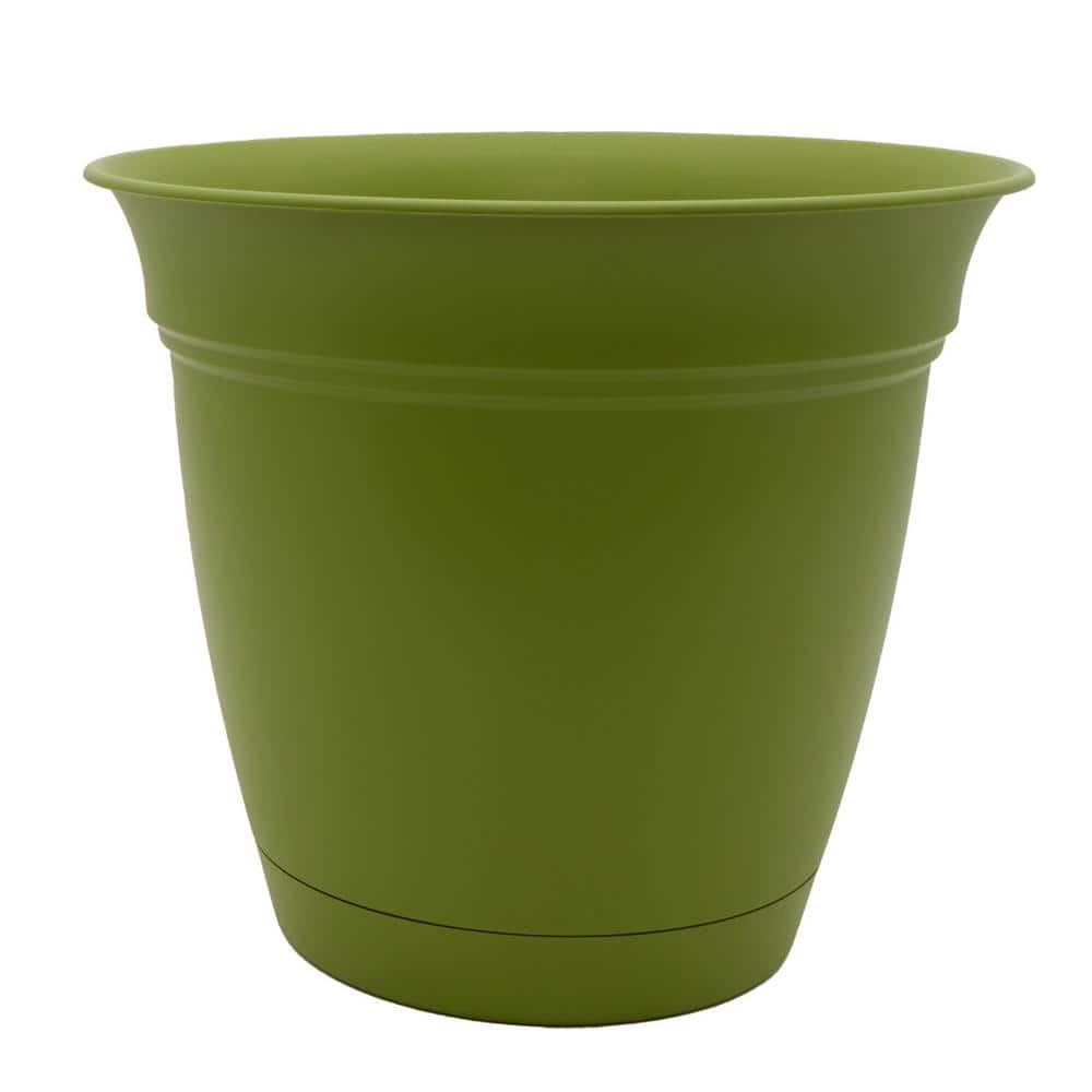 Vigoro 6 in. Mirabelle Small Stormy Gray Plastic Planter (6 in. D x 5.3 in.  H) with Drainage Hole and Attached Saucer ECA06000A53 - The Home Depot